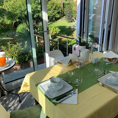 Casabella-lago Maggiore Bed and breakfast