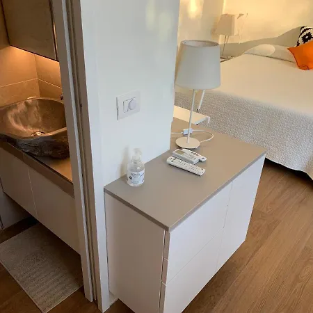 Casabella-lago Maggiore فندق مبيت وإفطار