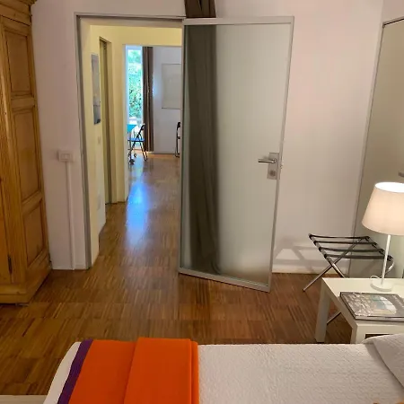 Casabella-lago Maggiore فندق مبيت وإفطار 4*