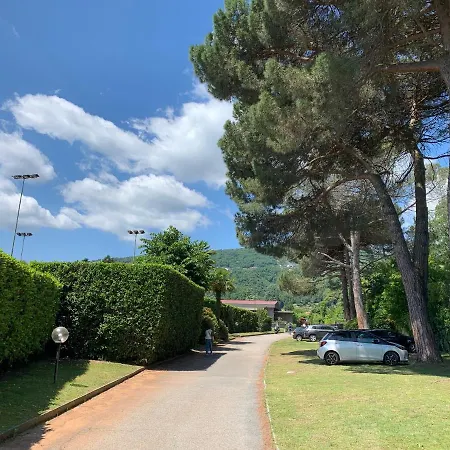 Casabella-lago Maggiore لسا