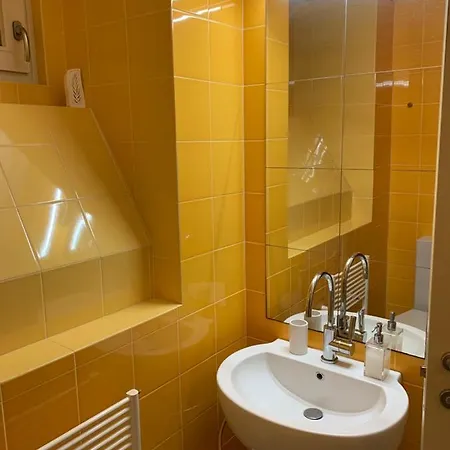 فندق مبيت وإفطار Casabella-lago Maggiore لسا