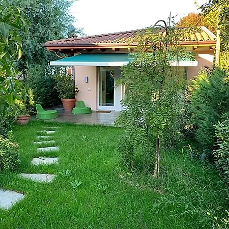 Casabella-lago Maggiore فندق مبيت وإفطار
