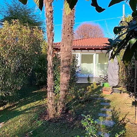 Casabella-lago Maggiore 4*