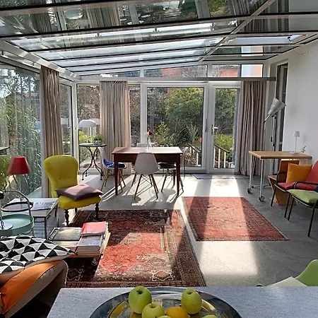 Casabella-lago Maggiore 4*