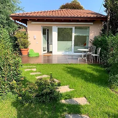 Casabella-lago Maggiore فندق مبيت وإفطار لسا