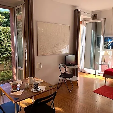 Casabella-lago Maggiore لسا