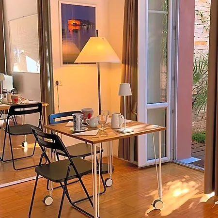 Casabella-lago Maggiore 4*