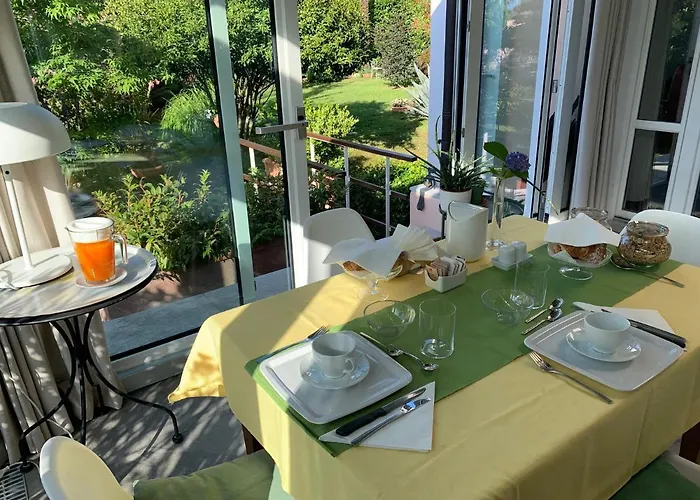 Casabella-lago Maggiore Couette-café